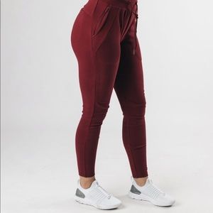 Alphalete Identity Pro Joggers